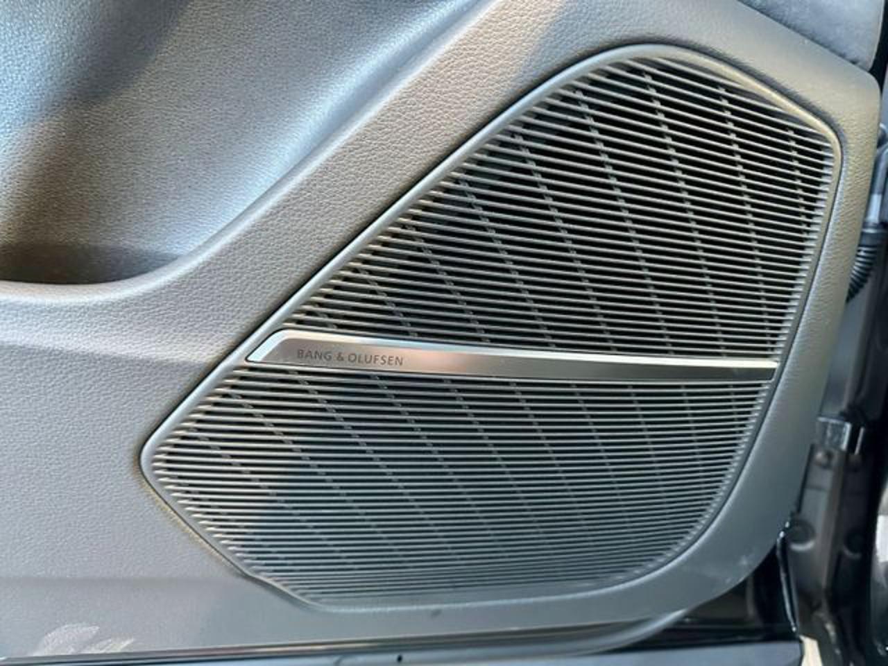 AUDI Q8 SUV 50 TDI 286 CV quattro tiptronic S line edition