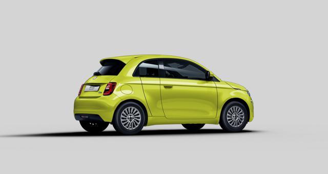 FIAT 500e Cabrio 500 + LA PRIMA BY BOCELLI