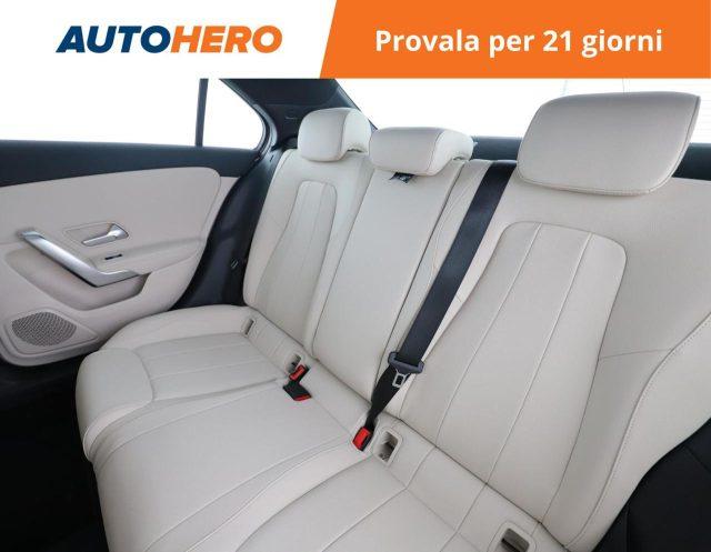MERCEDES-BENZ A 200 Automatic Sport