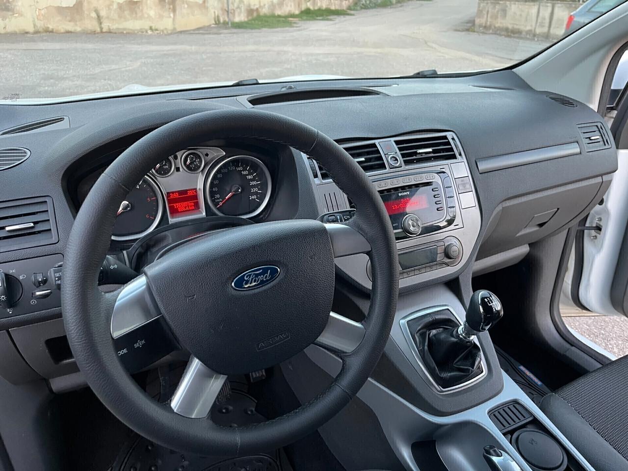 Ford Kuga 2.0 TDCi 2WD