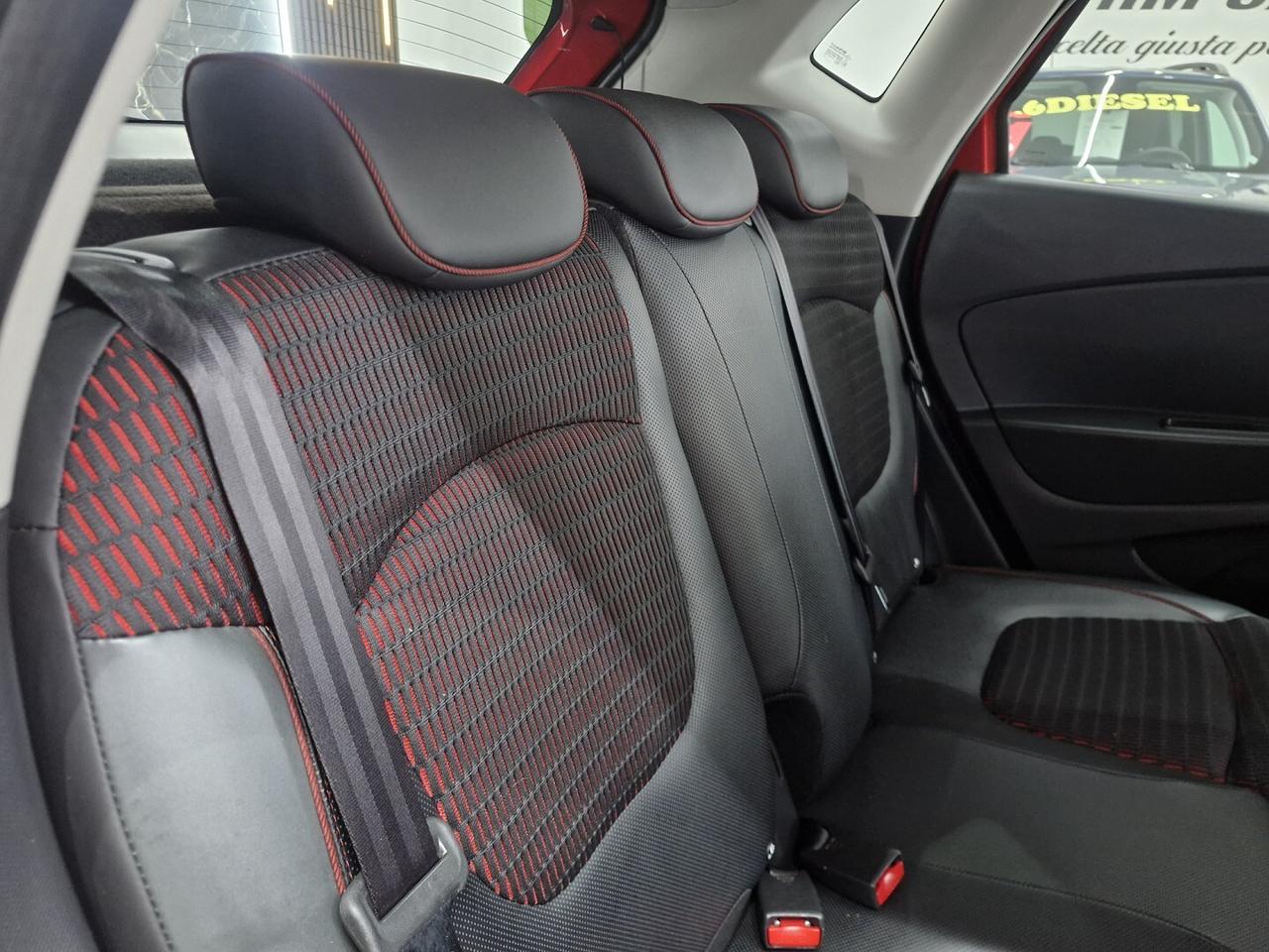 RENAULT CAPTUR 1.5 DCI 90CV Project Runway