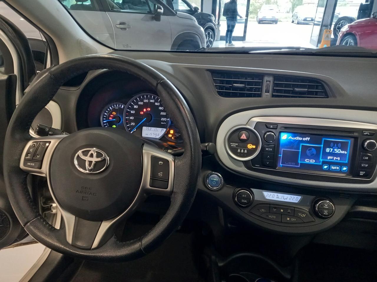 Toyota Yaris 1.5 Hybrid 5 porte Lounge