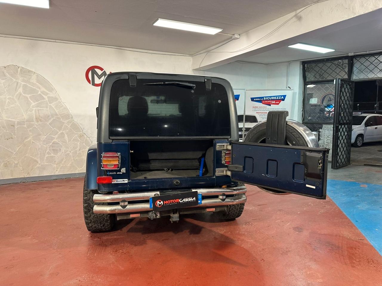 Jeep Wrangler 4.0 cat Sport