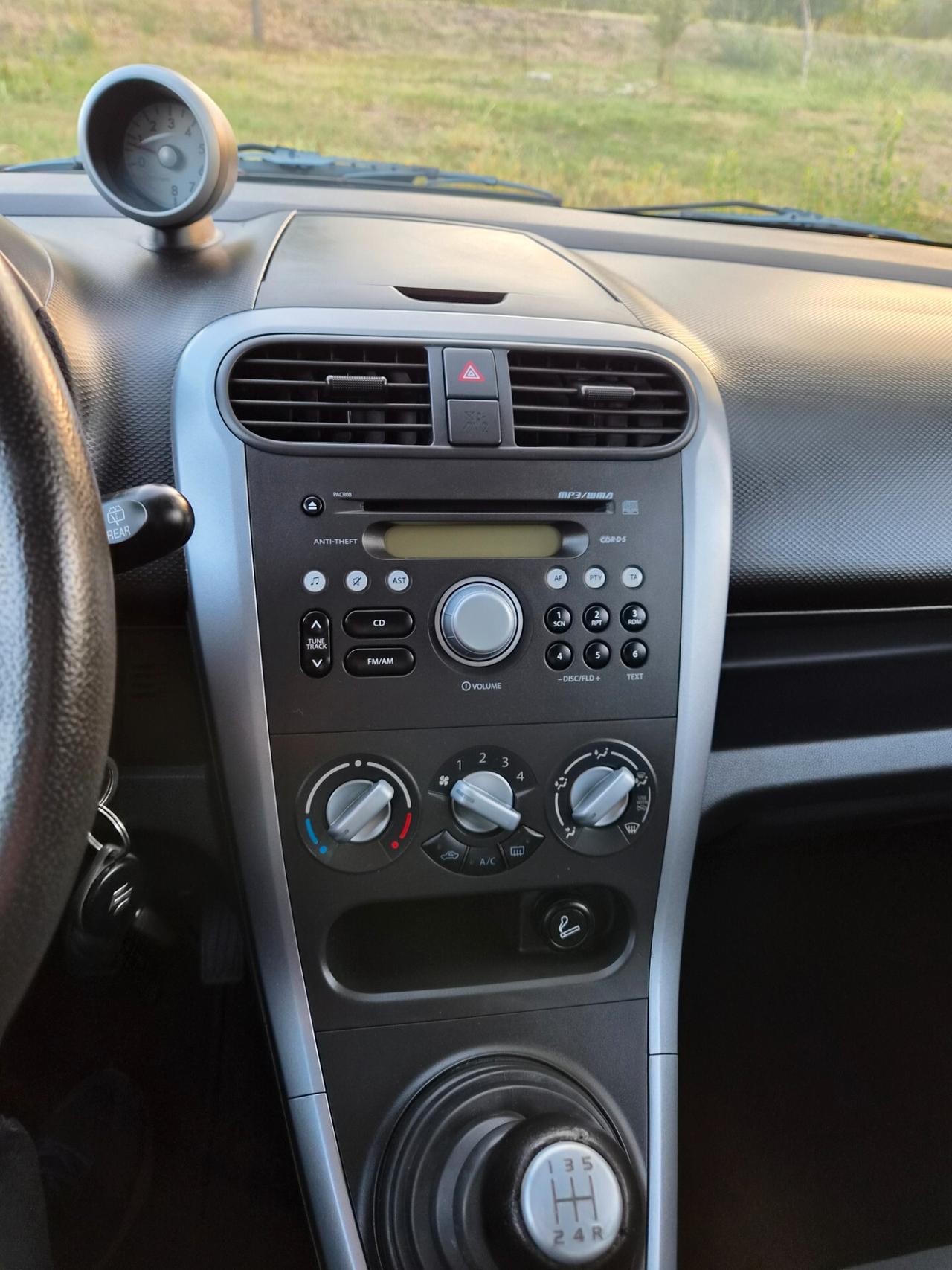 Suzuki Splash 1.0 GLS Safety Pack