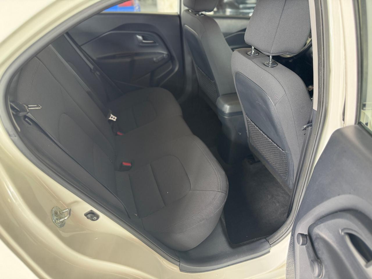 Kia Rio 1.1 CRDi 5p. Cool