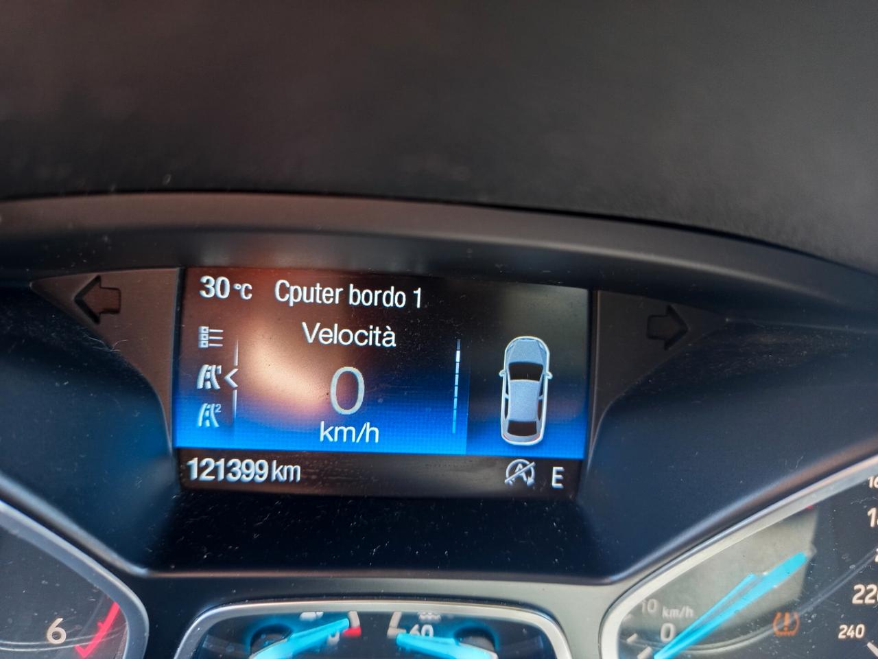 Ford Kuga 1.5 TDCI 120 CV S&S 2WD ST-Line