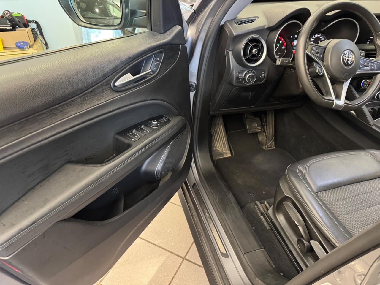 Alfa Romeo Stelvio 2.2 Turbodiesel 210 CV AT8 Q4 Ti