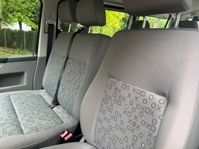 Volkswagen Multivan 2.5 TDI/130CV Comfortline 9 posti