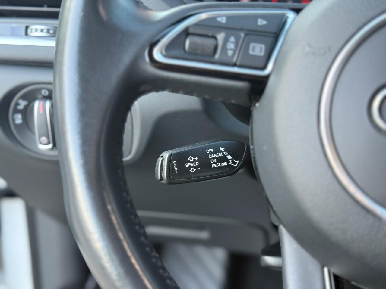Audi Q3 2.0 TDI MANUALE SPORT DESIGN ED.-UNIPROPRIETARIO