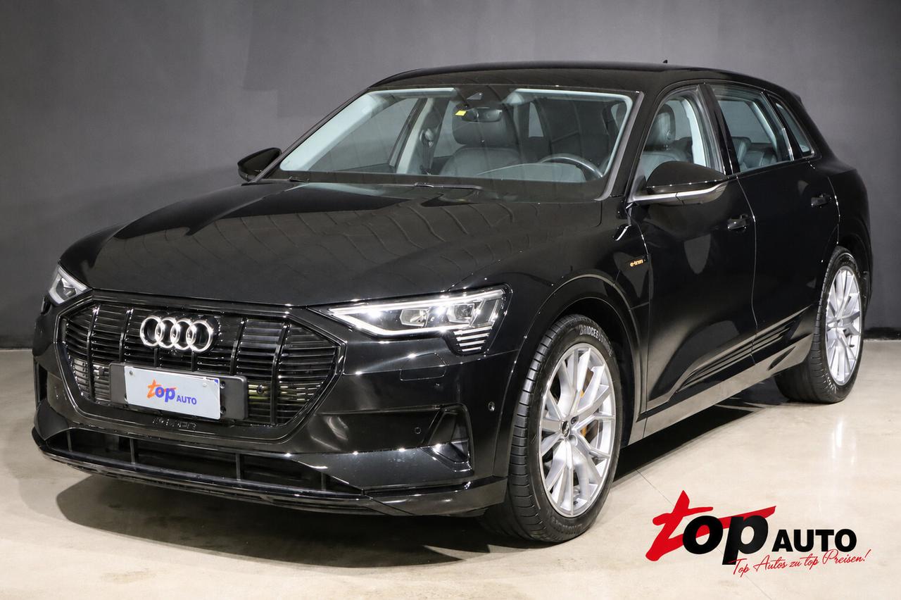 Audi e-tron 55 Quattro 408 CV Black Line - Cerchi da 21" Gancio traino