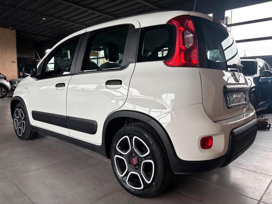 Fiat Panda 1.0 Hybrid 45.000KM APPLE CARPLAY