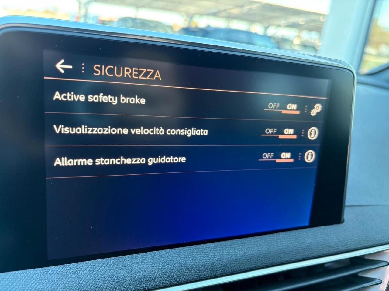 Peugeot 3008 GT LINE BlueHDi 130 EAT8 SPOTICAR