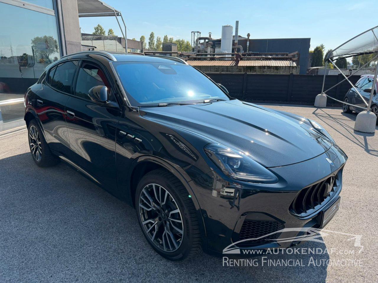 Maserati Grecale 2.0 mhev Modena 330cv auto