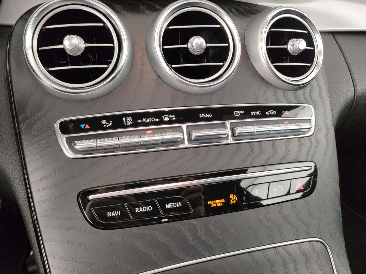 Mercedes-Benz C Coupe 200 mhev (eq-boost) Premium Plus auto
