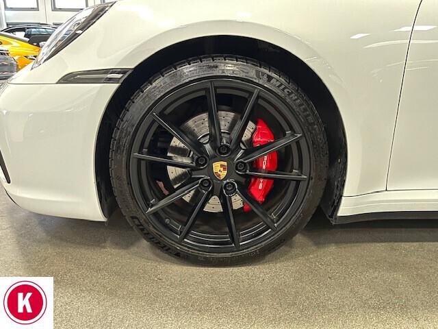 Porsche 911 Carrera 4S
