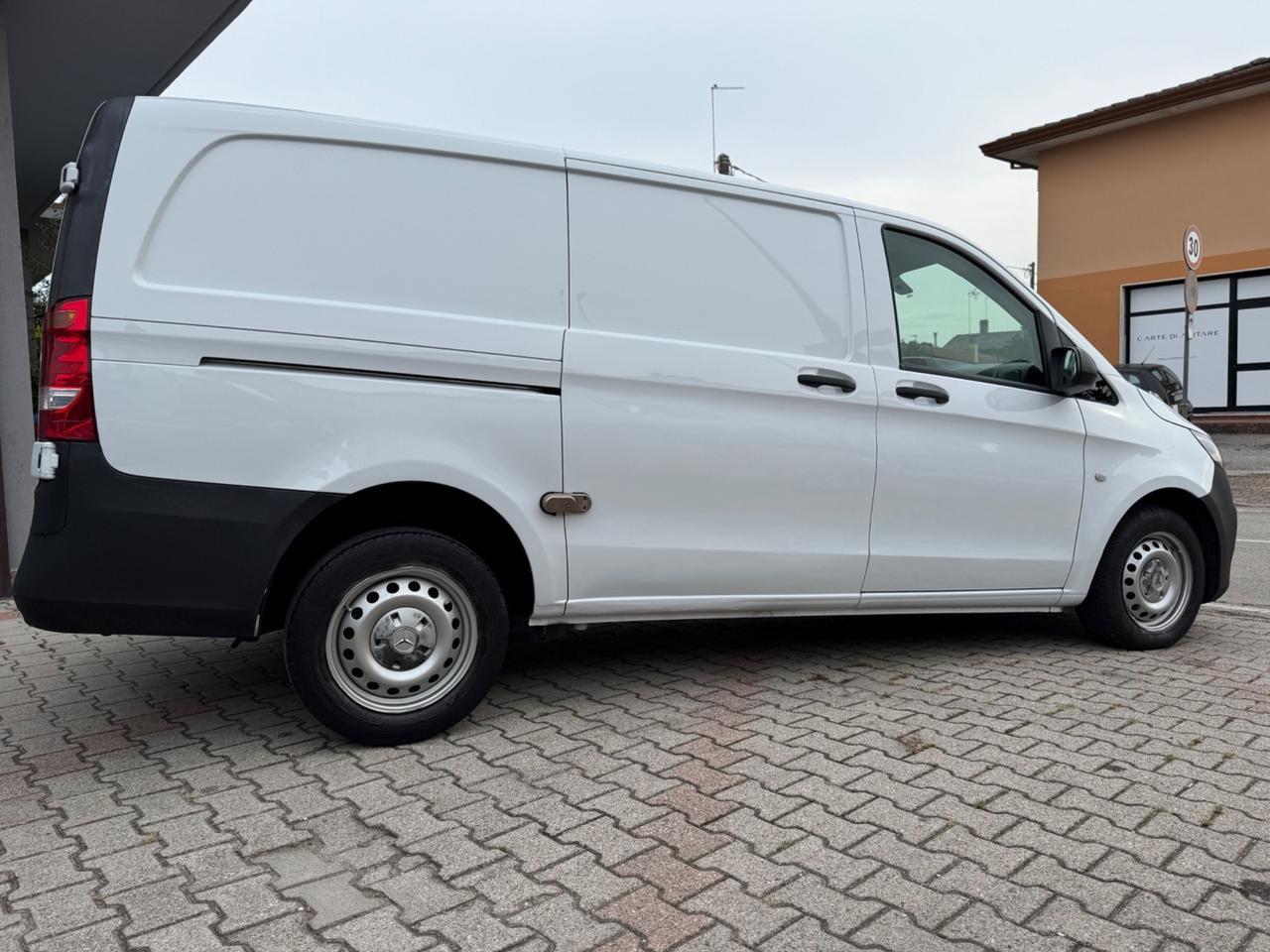 Mercedes-benz Vito 111 116cv