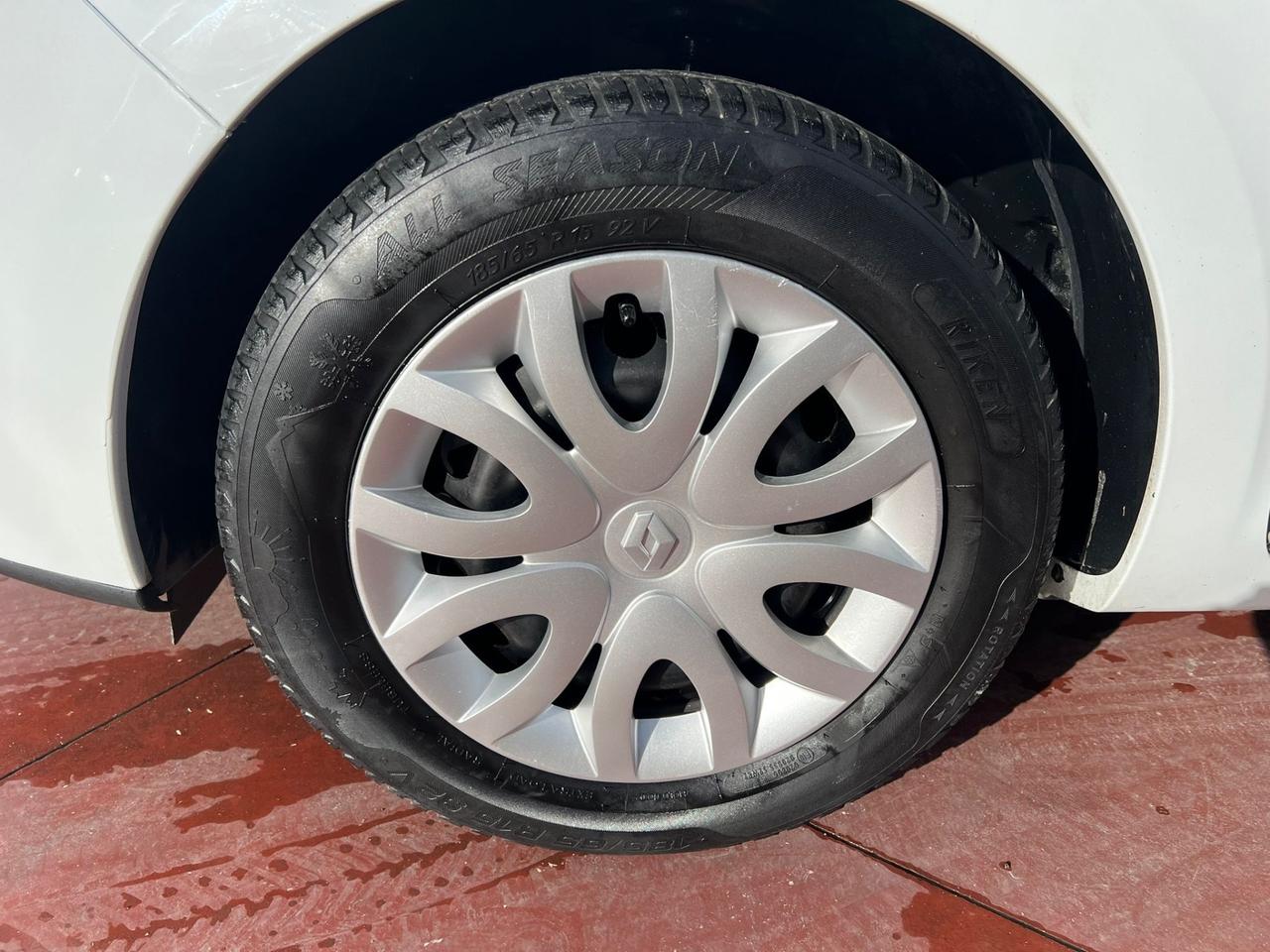 Renault Clio 1.5 dCi 8V 75CV 5 porte Costume National