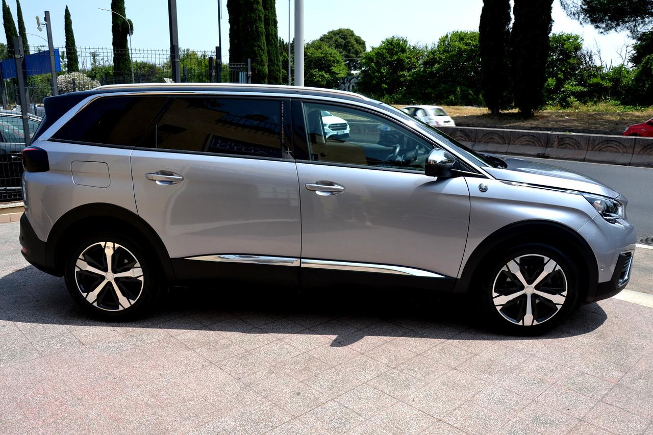 Peugeot 5008 1.5 HDi 130CV CROSSWAY **DISTRIBUZIONE NUOVA**7P