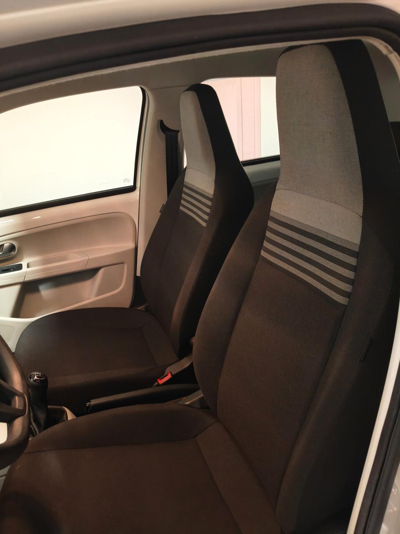 VOLKSWAGEN UP 1000 FULL OPTIONAL KM28