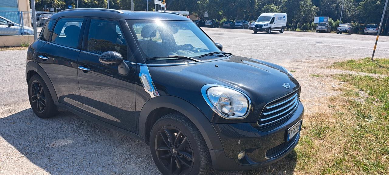 Mini Cooper 1.6D Countryman TAGLIANDATA OK NEOPATENTATI