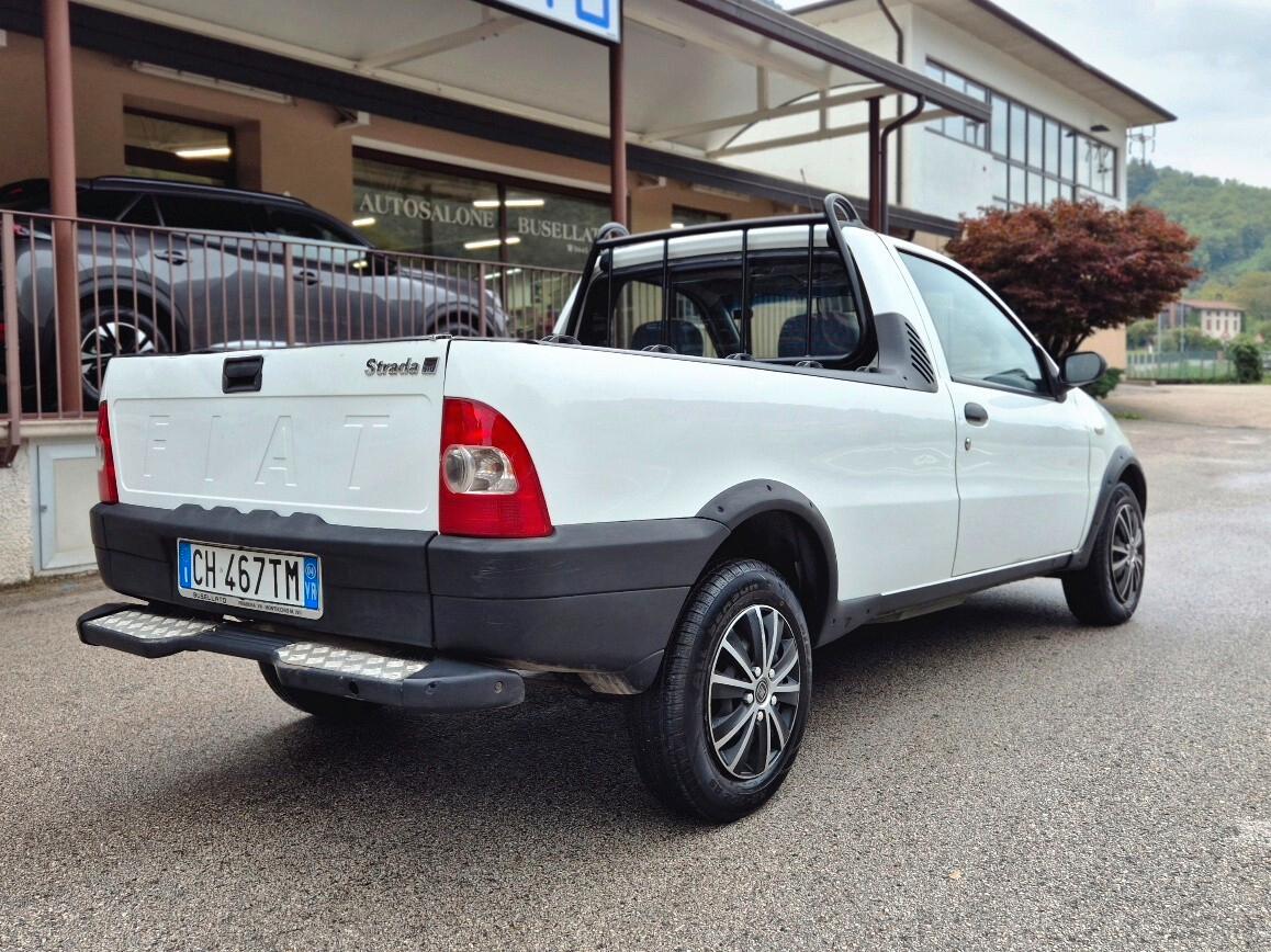 Fiat Strada 1.9 JTD Pick-up