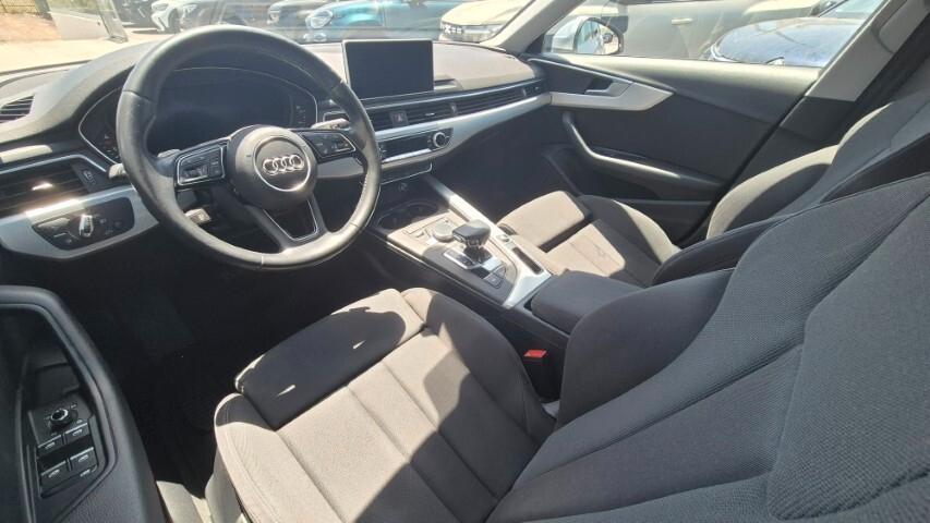Audi A4 35 TFSI S tronic S-LINE - 2019