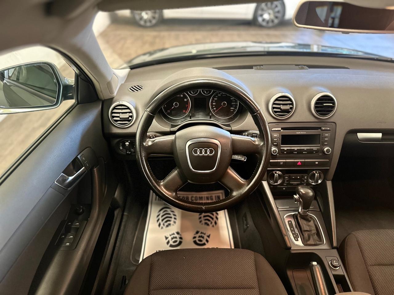 Audi A3 SPB 1.6 S tronic Attraction AUTOMATICA