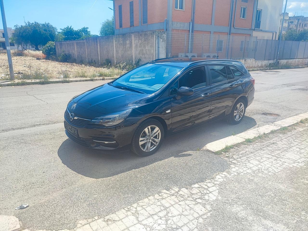 Opel Astra 1.5 CDTI 122 CV S&S Sports Tourer Business Elegance