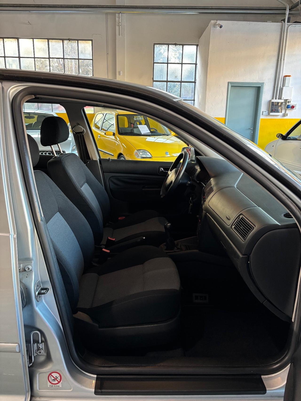 Volkswagen Golf 1.9 Tdi 101CV UNI PRO 100MILA KM!!