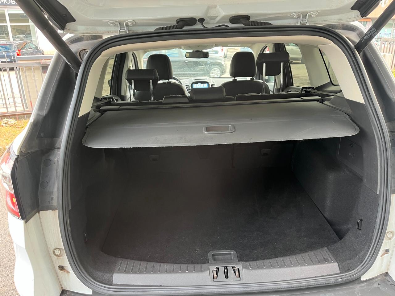 FORD KUGA 1.5 BZ 120CV - OK NEOPATENTATI