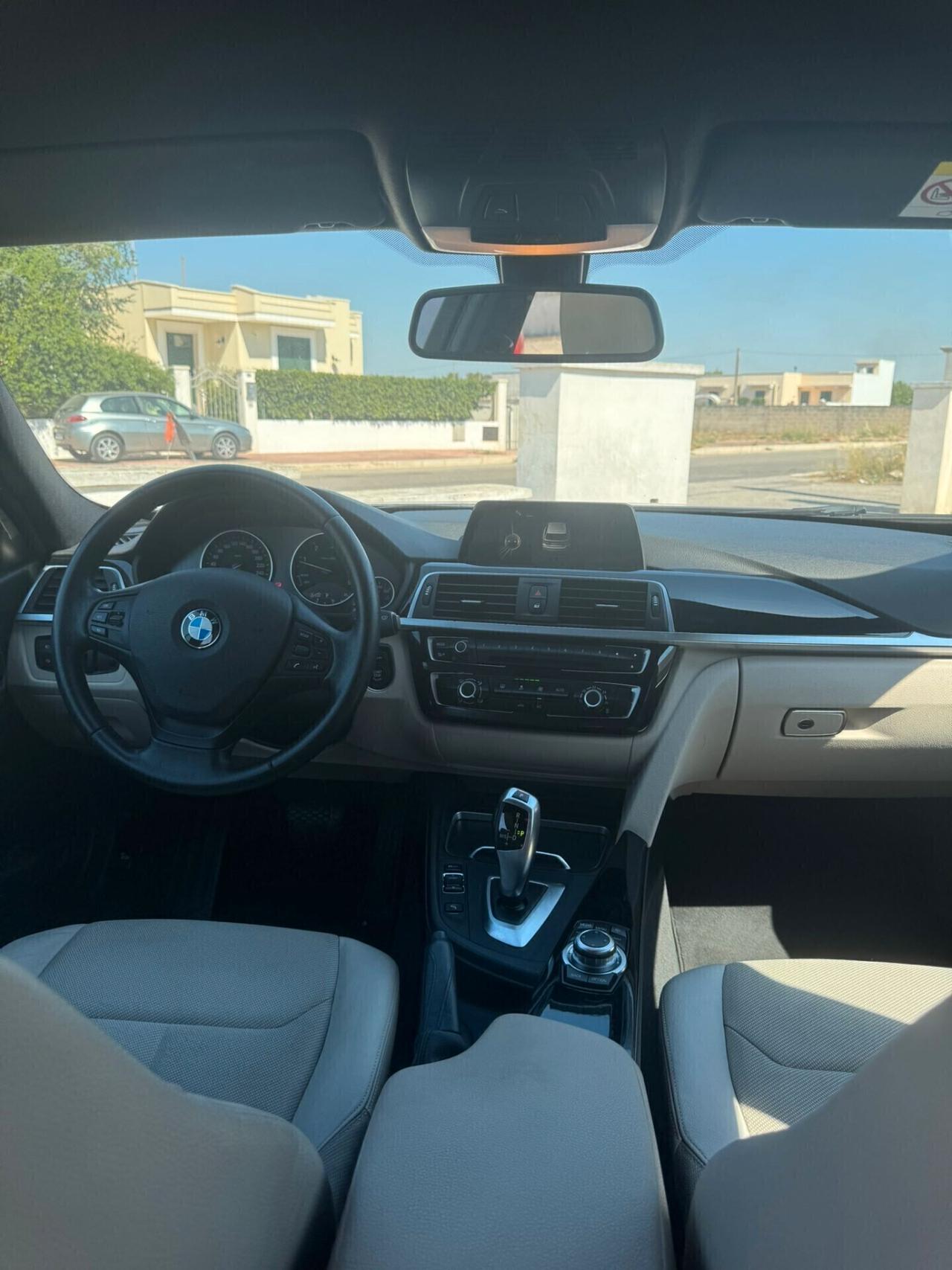 Bmw 318 318d Touring Luxury