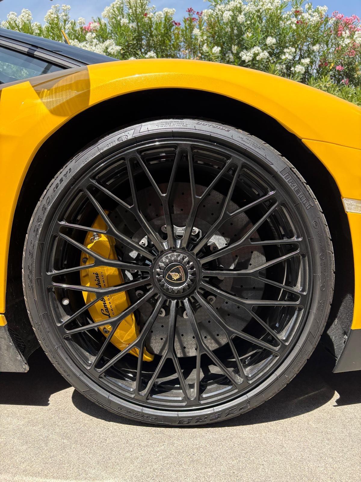 Lamborghini Aventador 6.5 V12 LP750-4 Superveloce Roadster