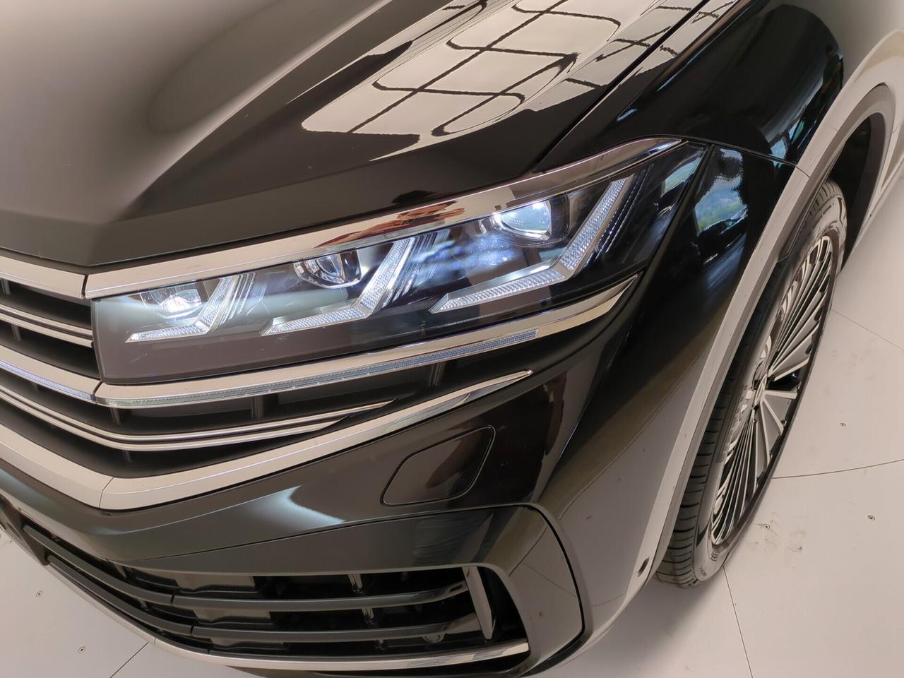 Volkswagen Touareg 3.0 V6 TSI eHybrid Elegance