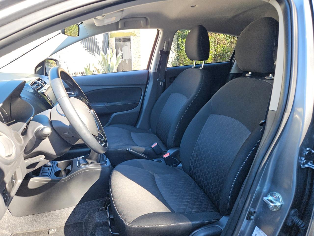 Mitsubishi Space Star 1.2 Intense