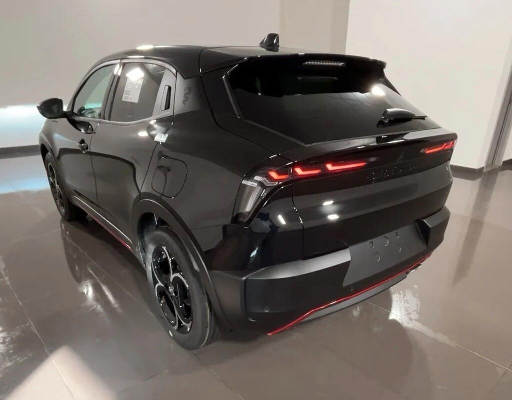 Alfa Romeo Junior 1.2 136 CV Hybrid eDCT6