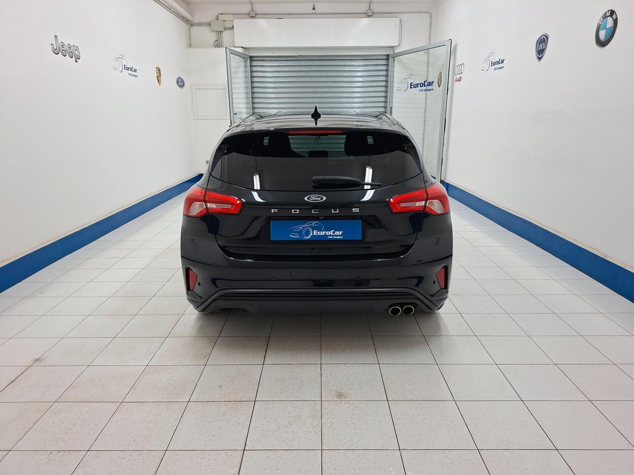 Ford Focus 1.5 EcoBlue 120cv ST-Line