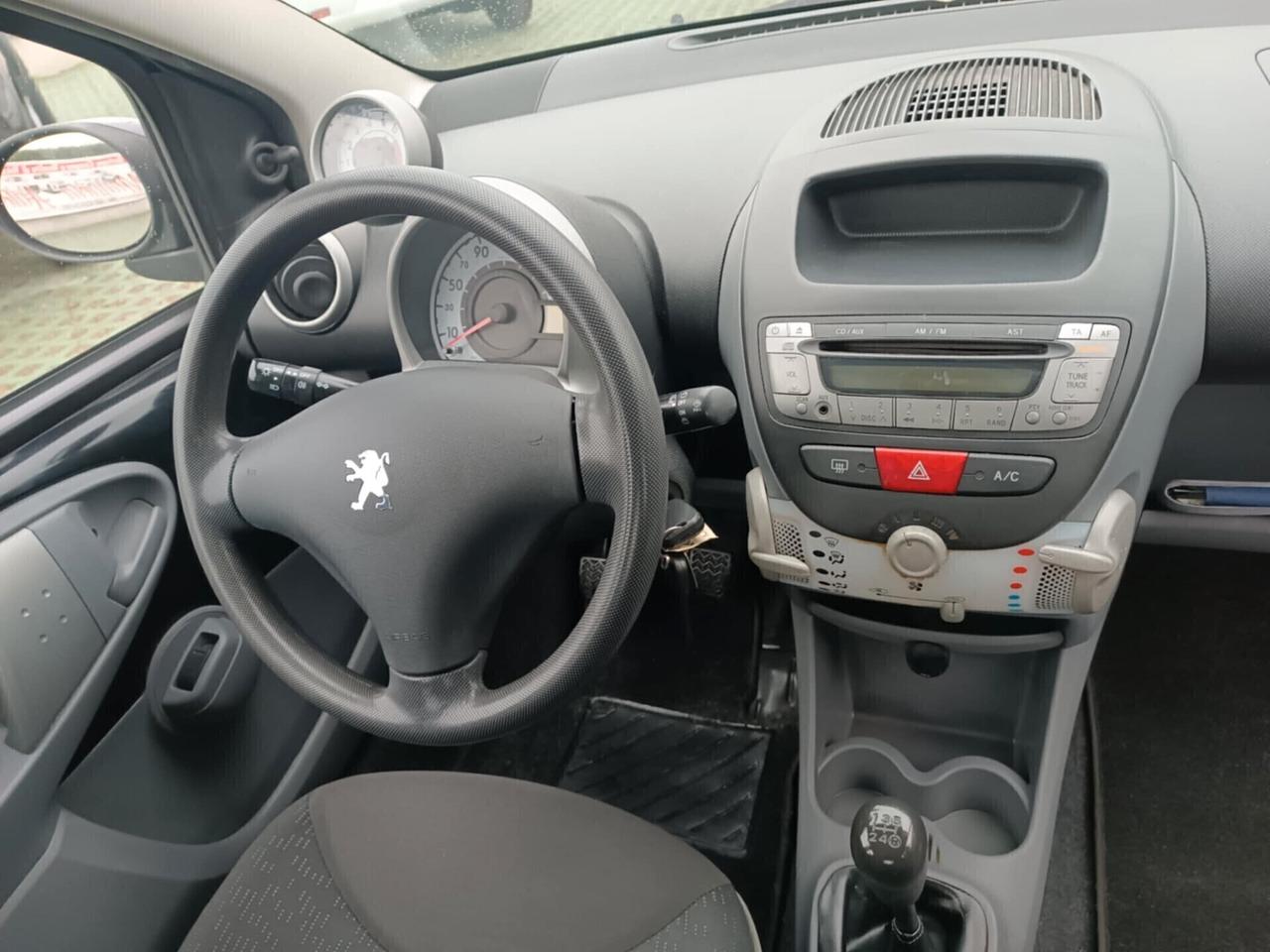 Peugeot 107 1.0 68CV 5p. Allure