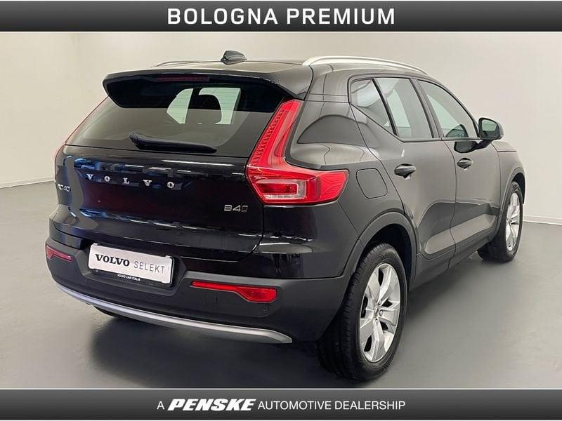 Volvo XC40 B4 AWD Geartronic Momentum Pro