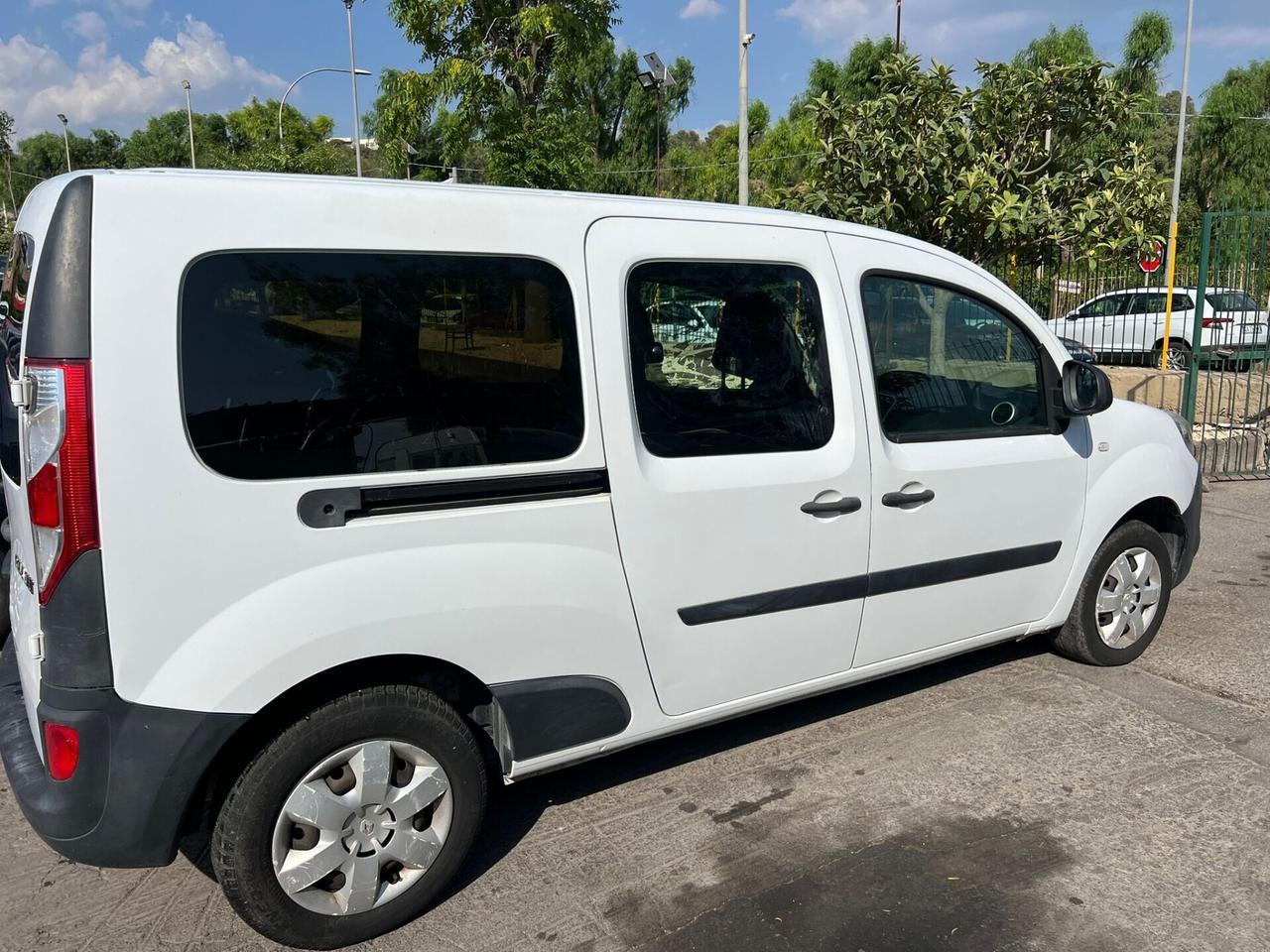 Renault Kangoo 1.5 dCi 110CV 5 porte Stop & Start Life N1