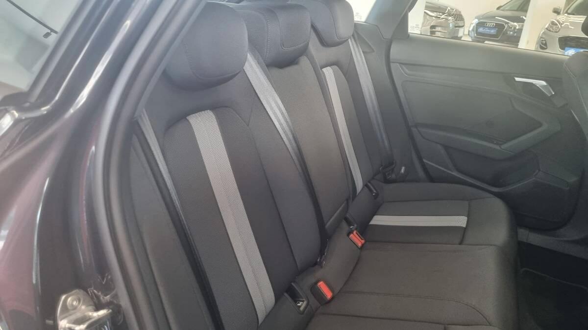 Audi A3 Sportback 35 2.0 tdi Business s-tronic