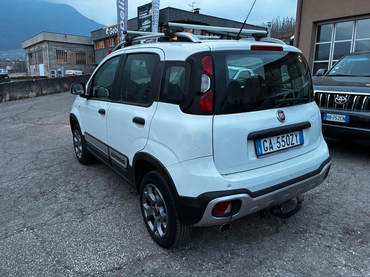 FIAT PANDA CROSS 4x4 0.9TWINAIR GANCIO TRAINO