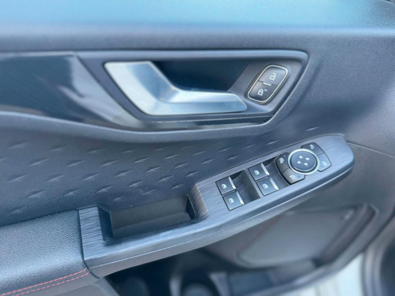 Ford Kuga 1.5 EcoBlue 120 CV aut. 2WD ST-Line