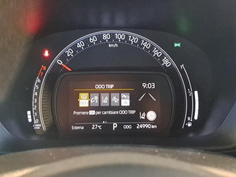 TOYOTA AYGO X 1.0B 72 CV ACTIVE S-CVT SUV