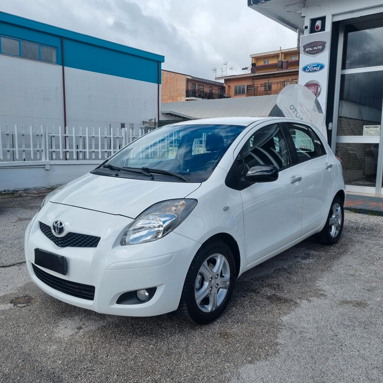 Toyota Yaris 1.3 5 porte M-MT Sol