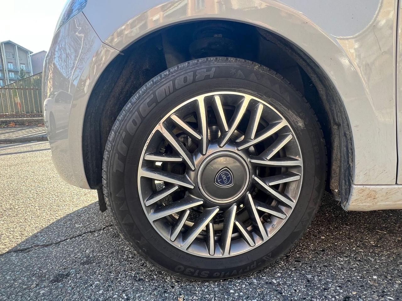 Lancia Ypsilon Silver 1.2 LPG #8176