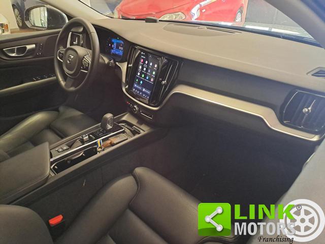 VOLVO V60 Cross Country 2.0 B4 D 211H 195 MHEV HYBRID PLUS AWD AUTOMATICA