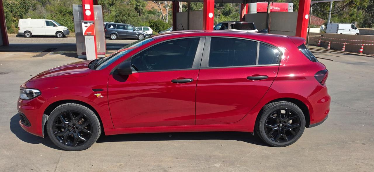 Fiat Tipo 1.3 Mjt S&S 5 porte Sport