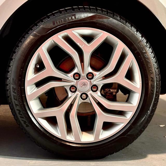 LAND ROVER Range Rover Evoque 2.0D I4 180 CV AWD Auto R-Dynamic SE