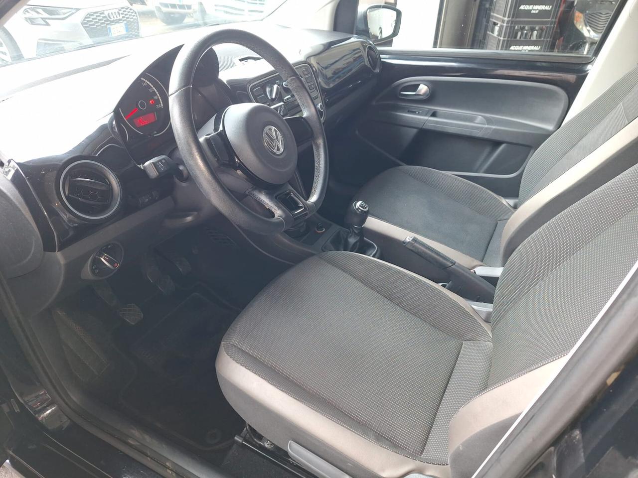 Volkswagen up! 1.0 75 CV 5p. high