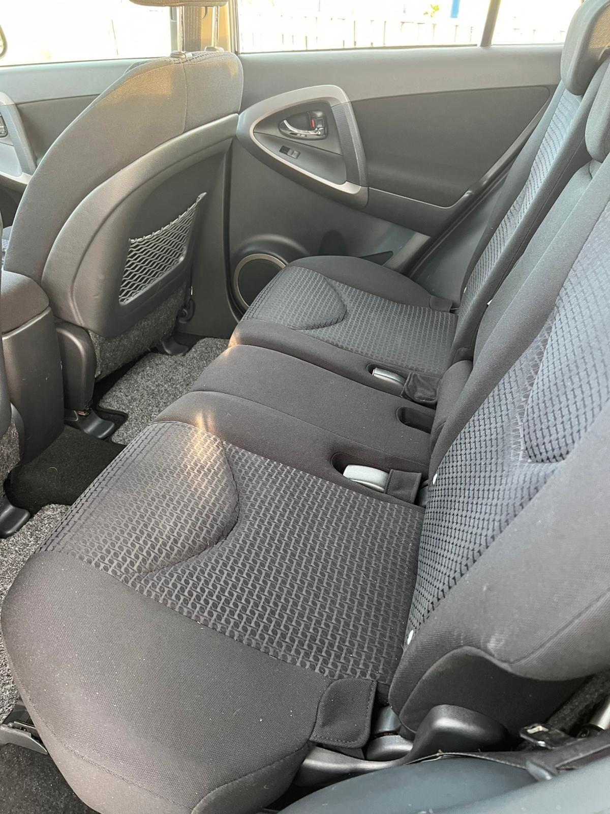 Toyota RAV 4 RAV4 2.2 D-4D 177 CV Luxury